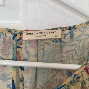 Spell and the Gypsy blouse, xs, EUC